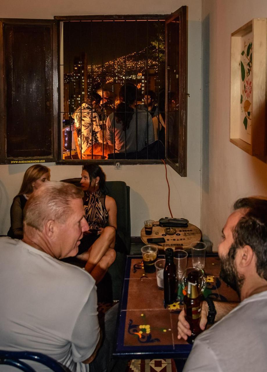 מדיין Raiz Hostel מראה חיצוני תמונה